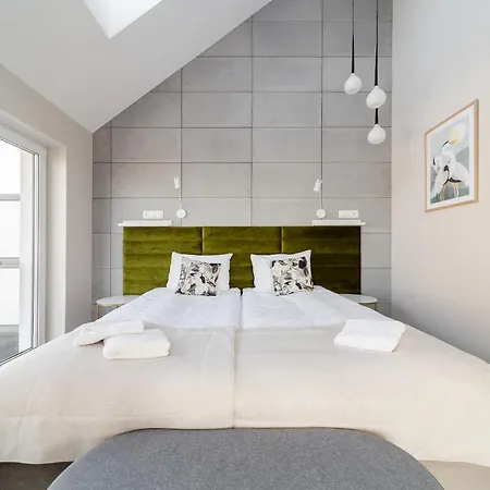 לינה וארוחת בוקר Natura 3*