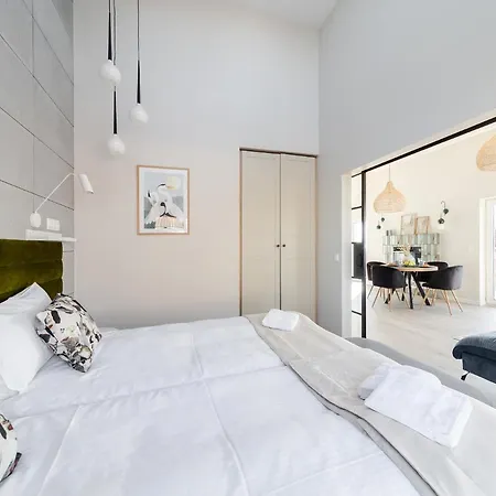 לינה וארוחת בוקר Natura